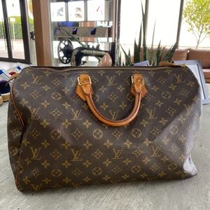 Louis Vuitton Vintage Speedy 35  Monogram Canvas Bag